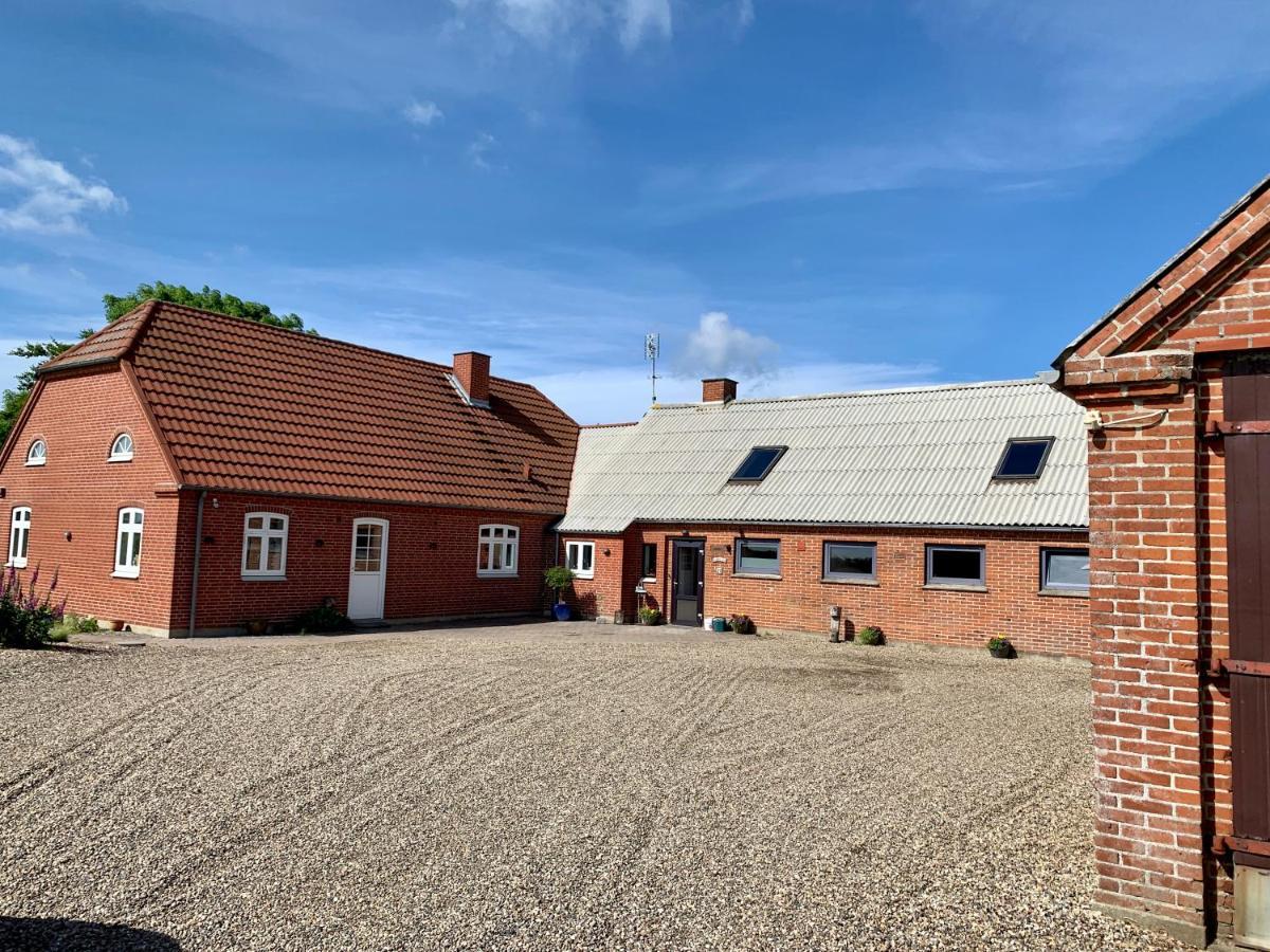 Hennebjerg Overnatning Stavso Exterior photo